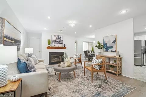 18 Buchanon Ct, West Orange, NJ 07052