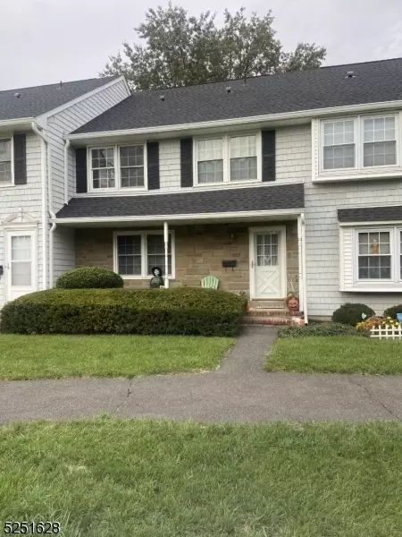 305 Columbia Cmn, Hillsborough, NJ 08844
