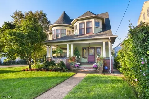 156 Lincoln St, Montclair, NJ 07042