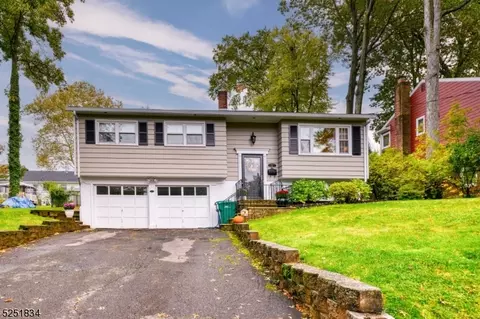 74 Montrose Ave, Fanwood, NJ 07023