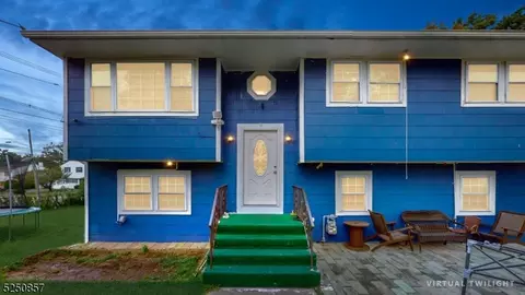 9 Carver Ave, Woodbridge Twp, NJ 08830