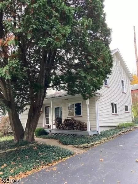 29 Jacksonburg Rd, Blairstown, NJ 07825