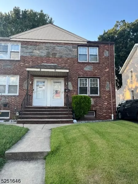 3 Myrtle St, Cranford, NJ 07016