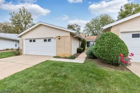348 Jutland Dr # A, Monroe Township, NJ 08831