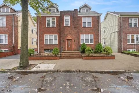 1581 Leslie St #4, Hillside, NJ 07205