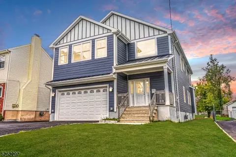 18 Dickinson Ln, Livingston, NJ 07039