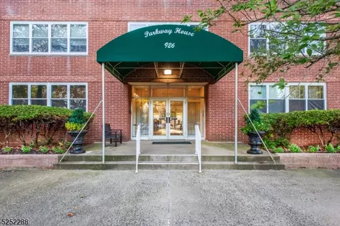 926 Bloomfield Ave #8D, Glen Ridge, NJ 07028