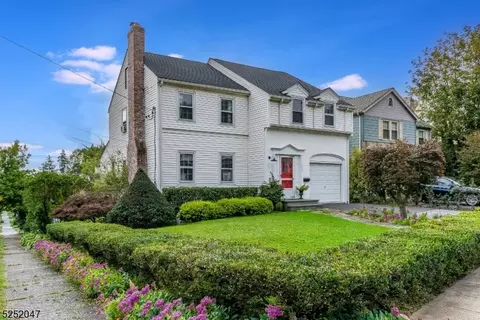712 Ridgewood Rd, Millburn, NJ 07041