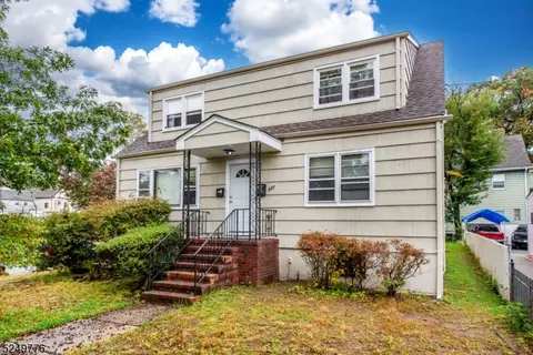 225 Montclair, Newark, NJ 07104