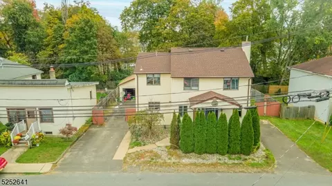 15 Pergola Ave, Jamesburg, NJ 08831