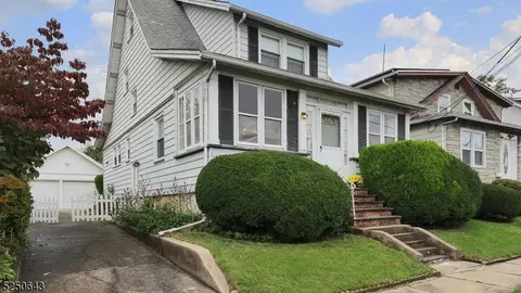 1654 Porter Rd, Union, NJ 07083