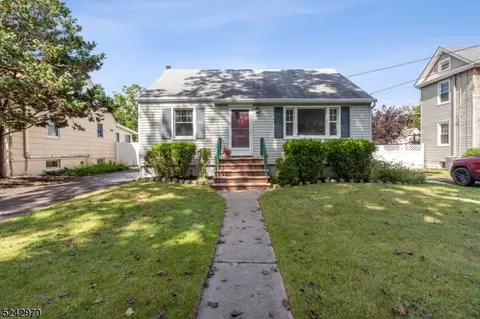 31 Bloomingdale Ave, Cranford, NJ 07016