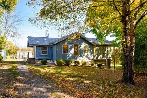 289 Goat Hill Rd, Lambertville, NJ 08530