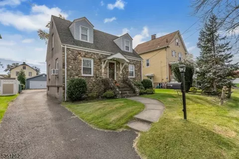 347 Locust Ave, Garwood, NJ 07027
