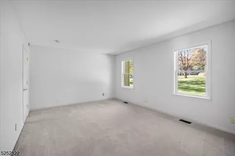 22 Drake Rd, Mendham Boro, NJ 07945 photo 20