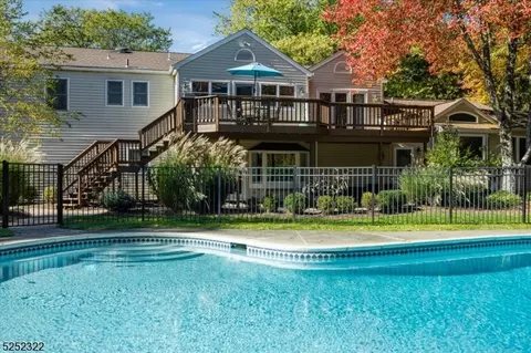 22 Drake Rd, Mendham Boro, NJ 07945 photo 24
