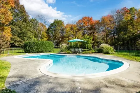 22 Drake Rd, Mendham Boro, NJ 07945 photo 22