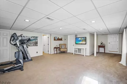22 Drake Rd, Mendham Boro, NJ 07945 photo 16