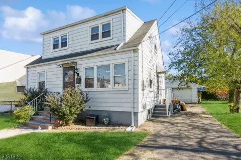 1229 Whelan Pl, Rahway, NJ 07065