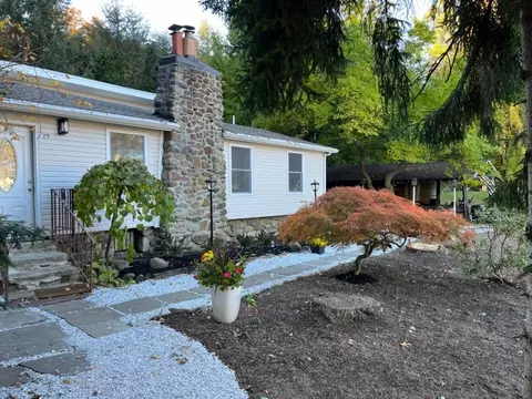 25 Seneca Trl, Jefferson, NJ 07438