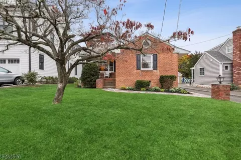16 South St, Madison, NJ 07940