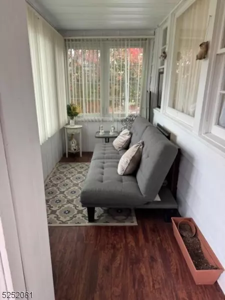 820 Boesel Ave, Manville, NJ 08835