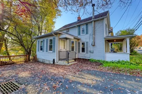 206 Mount Hope Ave, Dover, NJ 07801