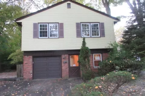 170 Stelling Ave, Maywood, NJ 07607