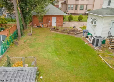 352 36th, Paterson, NJ 07504 photo 4