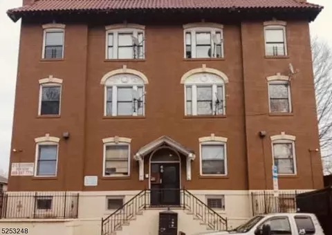 66 N Grove St, East Orange, NJ 07017