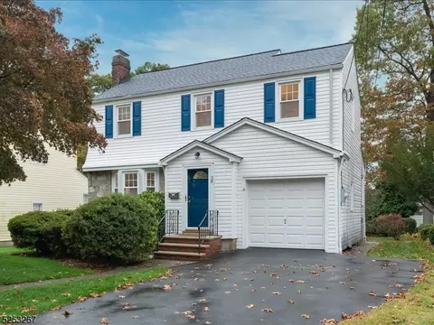 28 Fairway, Bloomfield, NJ 07003