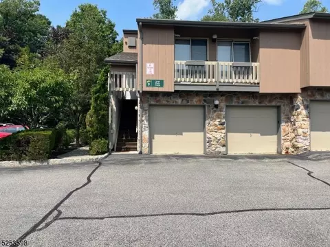 34 Paris Cir, West Orange, NJ 07052