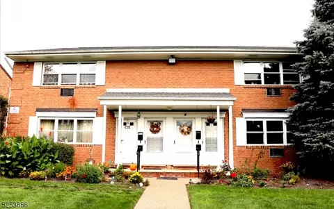 25 River Rd #C9, Nutley, NJ 07110