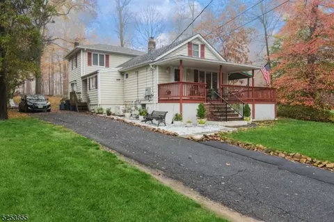 5 Highmount Ave, Warren, NJ 07059