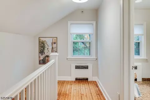 22 Sunset Dr, Millburn, NJ 07041 photo 19