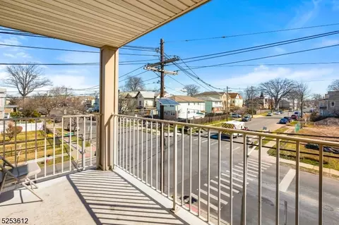 594-596 Jefferson Ave #205, Elizabeth, NJ 07201