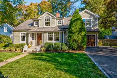 74 Rowan Rd, Chatham, NJ 07928
