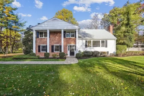 21 Audubon Ct, Millburn Twp, NJ 07078