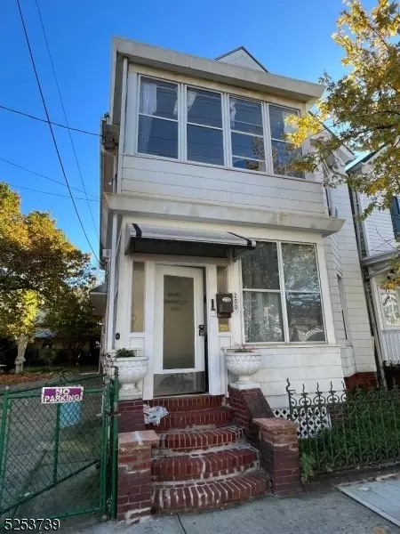 200 8th St, Passaic, NJ 07055