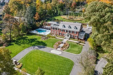 180 S Mountain Ave, Montclair, NJ 07042