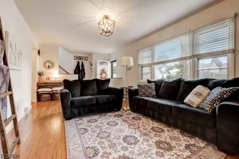 33 Sunset Dr, Nutley Twp, NJ 07110 photo 10