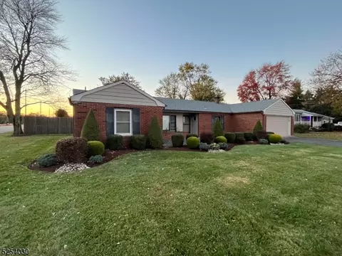 426 Elizabeth Ave, Franklin Twp, NJ 08873