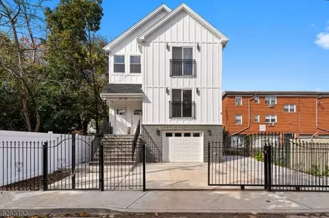 37 Brookside Ave, Irvington, NJ 07111
