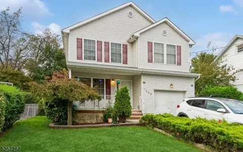 1226 S 9th St, South Plainfield, NJ 07080
