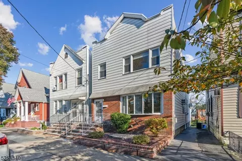 276 Hickory St, Kearny, NJ 07032