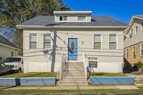 111 38th St, Irvington, NJ 07111