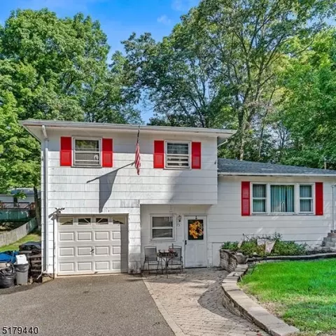 75 Broadway, Hopatcong, NJ 07843