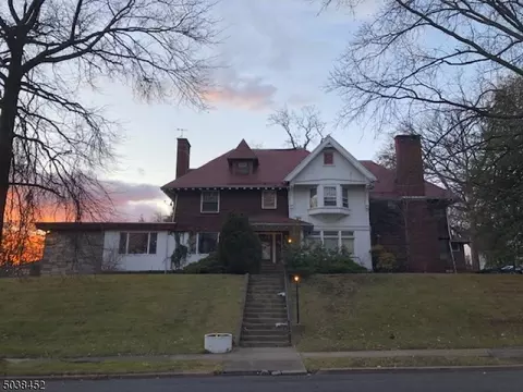 130 E 39th, Paterson, NJ 07514