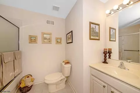 40 David Dr, Flemington, NJ 08822 photo 16