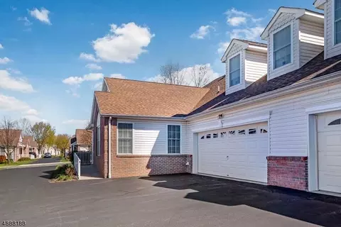 40 David Dr, Flemington, NJ 08822 photo 2